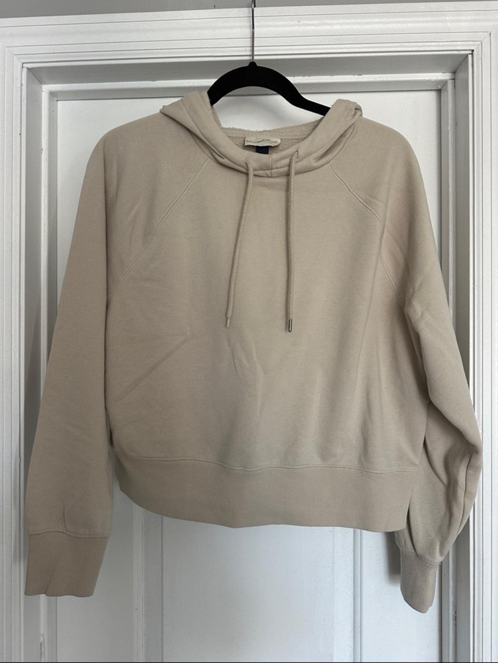 Universal Thread Cream Hooded Crew Sweatshirt